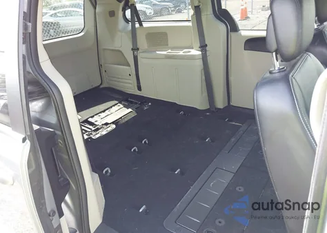 2017 Dodge Grand Caravan Sxt from USA, damaged, VIN 2C4RDGCG6HR666505